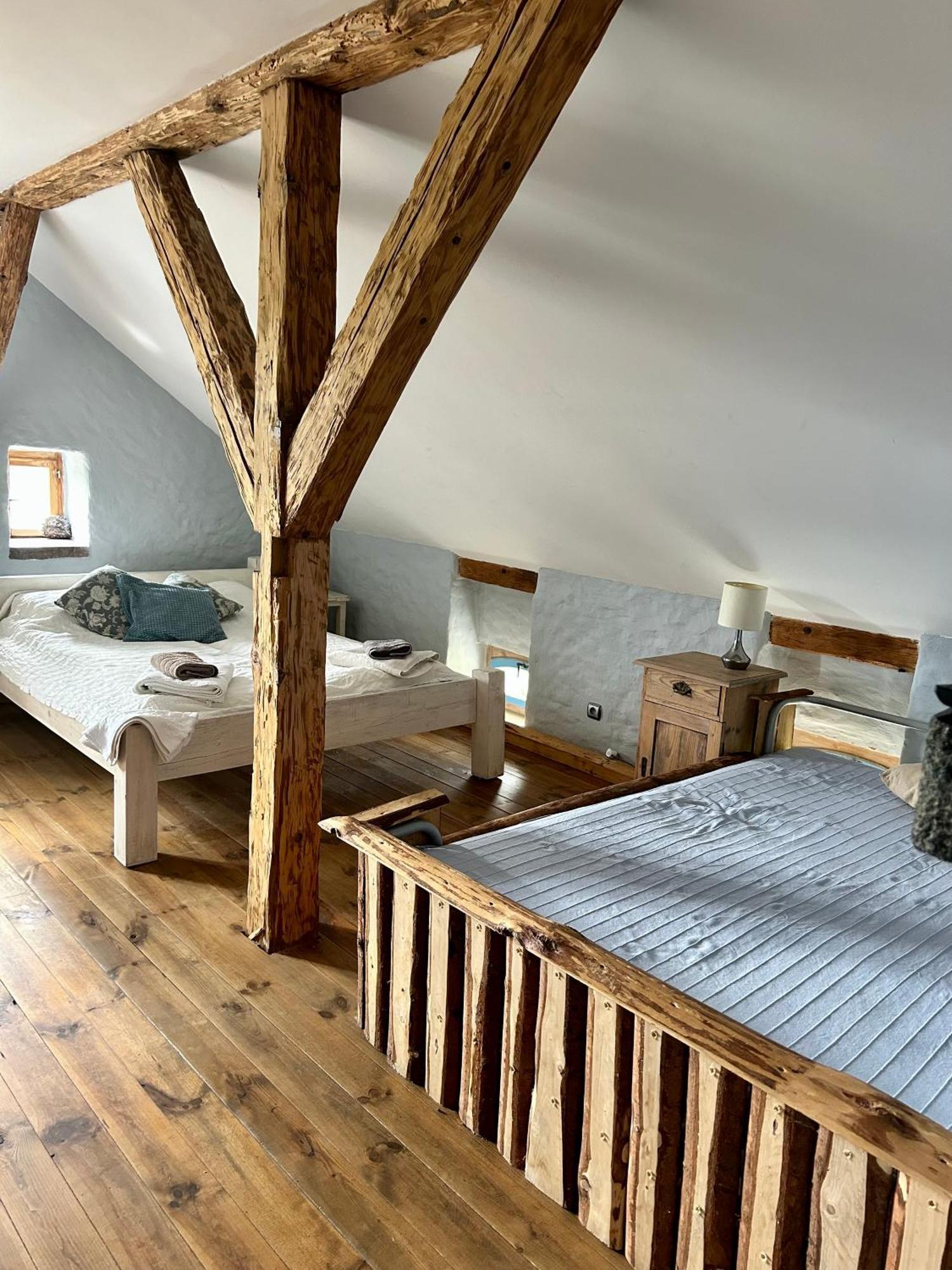 Placowka - Tu Zycie Plynie Wolniej Wydminy Extérieur photo